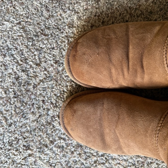 UGG Classic Tan Boots women’s 10 - Picture 6 of 6